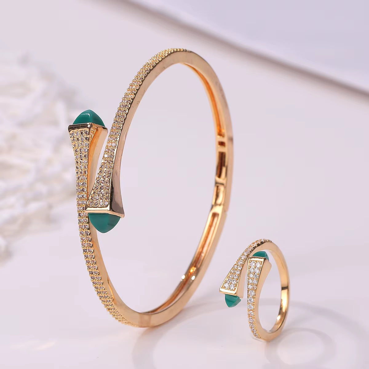New Luxury Women 2 Pcs Bracelet Ring Set Colorful Resin Gold Cuff Bangle Ring Wedding Party Jewelry Set